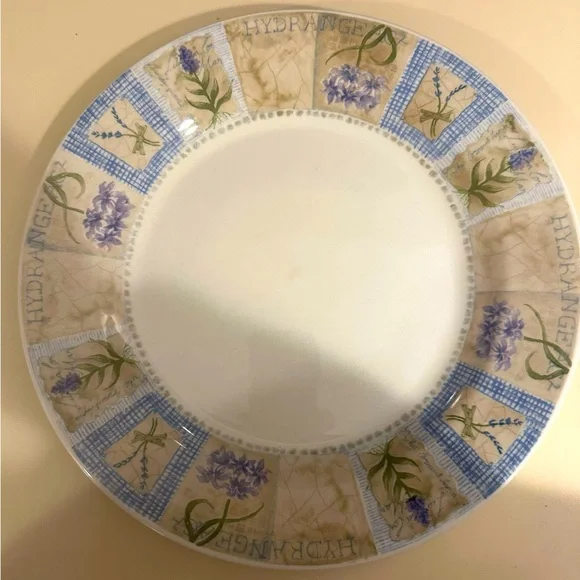 PIER 1 HYDRANGEA Flowers Set of  2 10” Dinner Plate Dish England Angleterre HTF - Picture 2 of 9